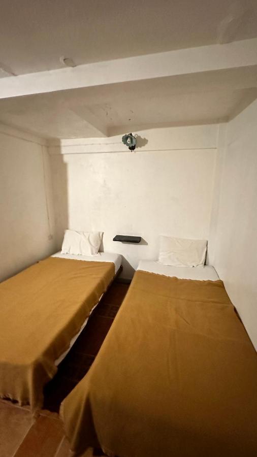 Relax Guest House Patong Exterior foto